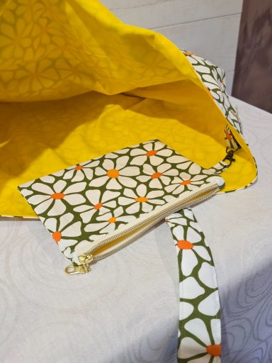 Pochette marguerite 
